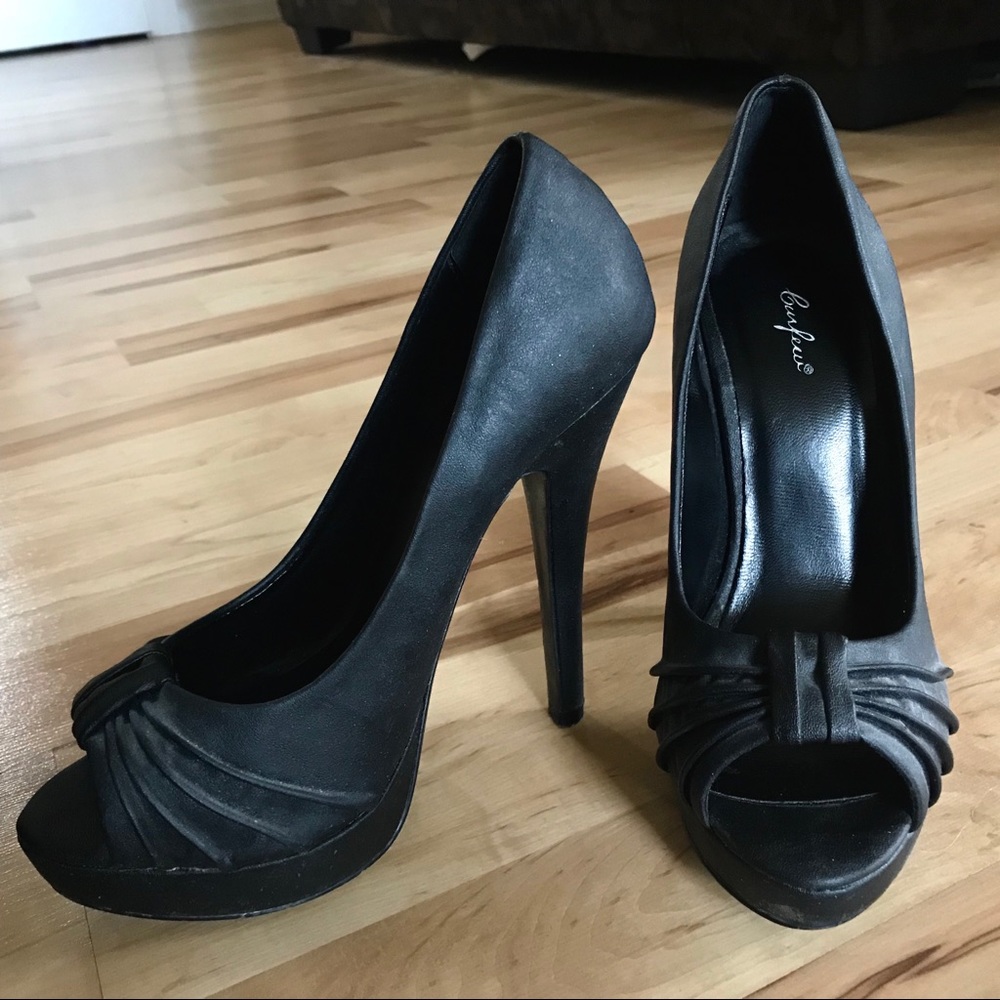 Black Peep Toe Heels